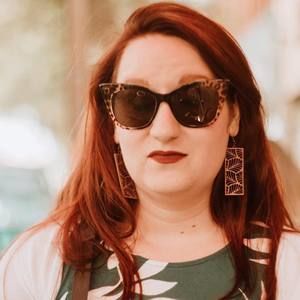 Meet your Posher, Danielle